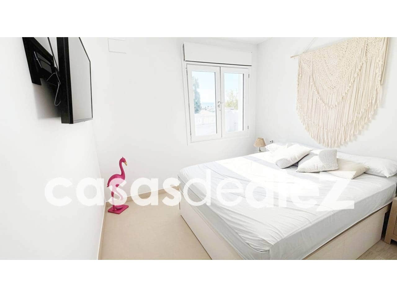 4 bedroom Villa for sale in Oliva Nova with pool garage - € 599,500 (Ref: 9425873)