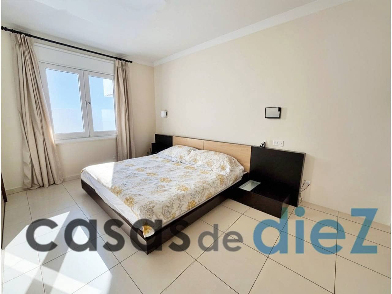 3 soverom Villa til salgs i Oliva Nova med svømmebasseng - € 950 000 (Ref: 9425874)