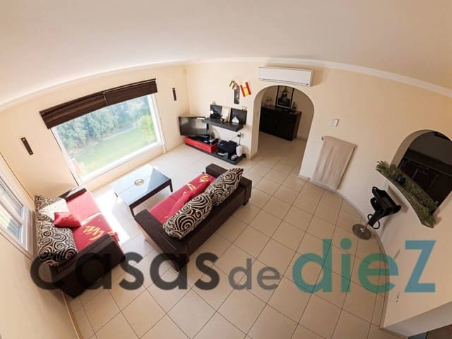 3 quarto Moradia para venda em Oliva Nova, Oliva com piscina - 950 000 € (Ref: 9425874)
