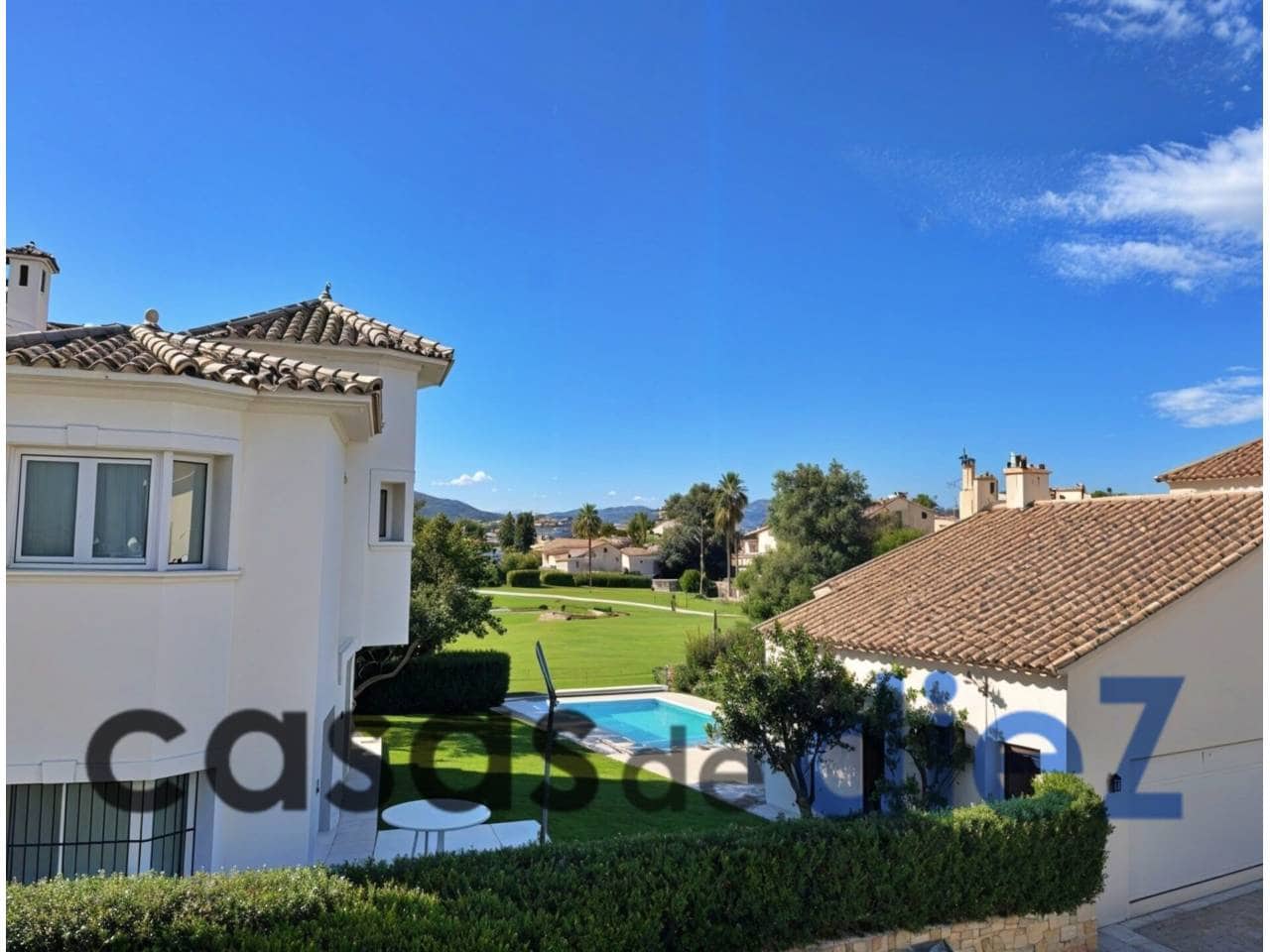 3 soverom Villa til salgs i Oliva Nova med svømmebasseng - € 950 000 (Ref: 9425874)