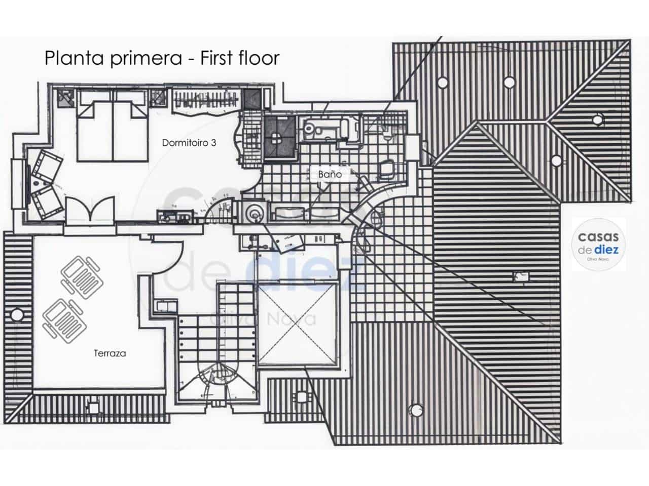 3 soverom Villa til salgs i Oliva Nova med svømmebasseng - € 950 000 (Ref: 9425874)