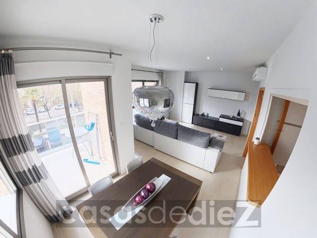 3 bedroom Flat for rent in Oliva with garage - € 850 (Ref: 9496667)