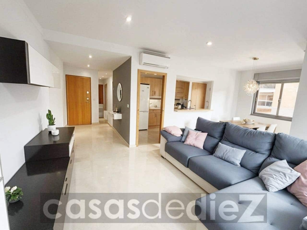 3 bedroom Flat for rent in Oliva with garage - € 850 (Ref: 9496667)