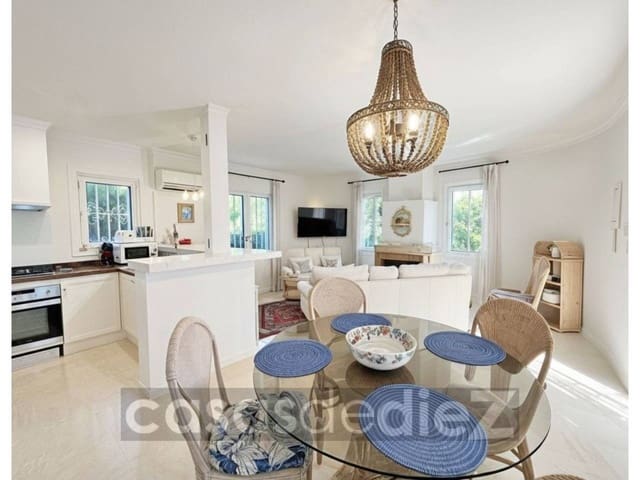 Chalet de 3 habitaciones en Oliva Nova, Oliva en venta con garaje - 449.000 € (Ref: 9501780)