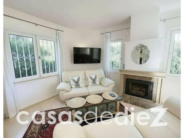 3 bedroom Villa for sale in Oliva Nova, Oliva with garage - € 449,000 (Ref: 9501780)