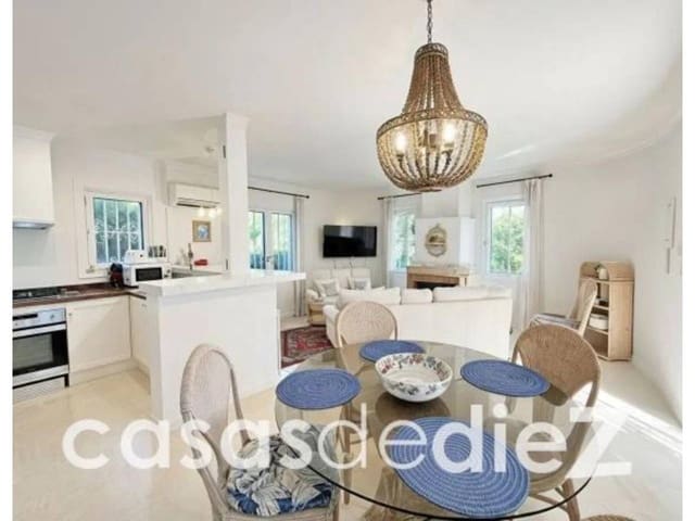 3 bedroom Villa for sale in Oliva Nova, Oliva with garage - € 449,000 (Ref: 9501780)