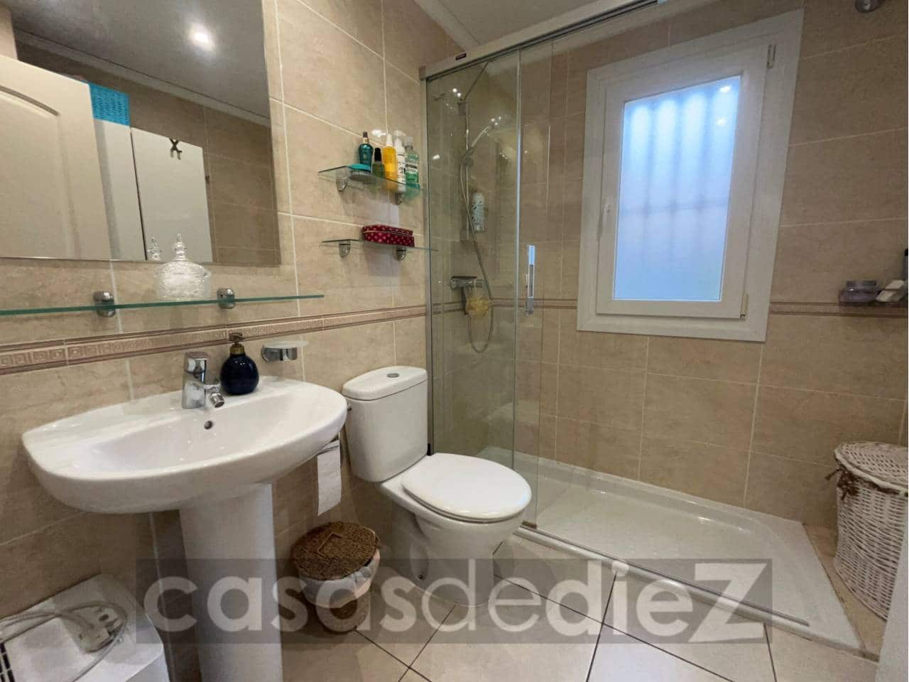 3 bedroom Flat for sale in Oliva Nova with pool garage - € 337,000 (Ref: 9503702)