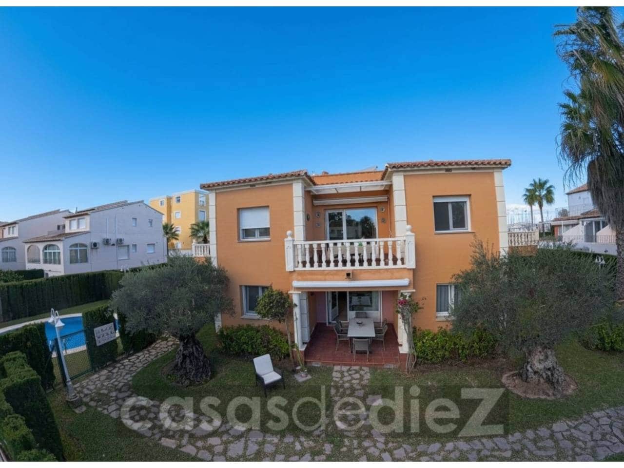 3 bedroom Flat for sale in Oliva Nova with pool garage - € 337,000 (Ref: 9503702)