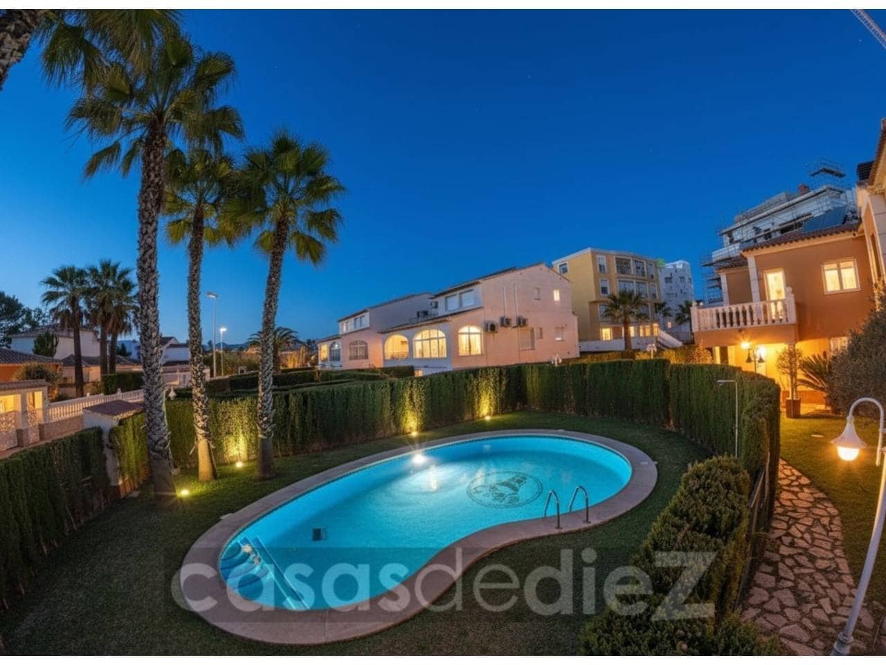 3 bedroom Flat for sale in Oliva Nova with pool garage - € 337,000 (Ref: 9503702)