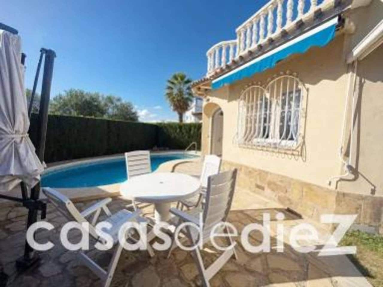 3 soveværelse Villa til salg i Oliva Nova med swimmingpool - € 495.000 (Ref: 9614563)