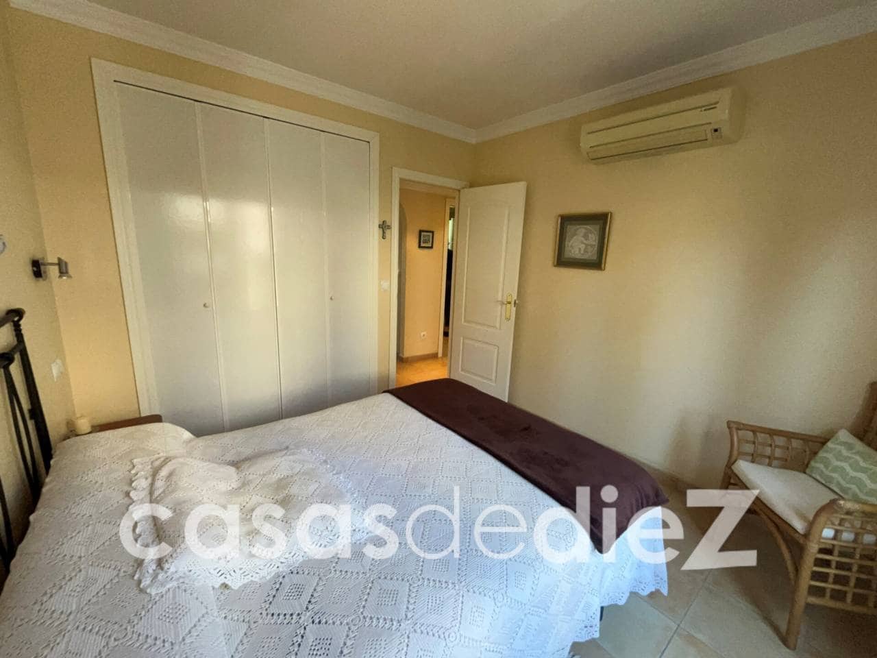 2 sovrum Radhus till salu i Oliva Nova med pool - 228 500 € (Ref: 9689914)