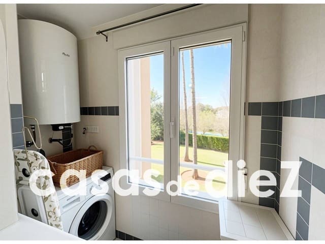 2 makuuhuone Asunto myytävänä paikassa Oliva Nova, Oliva mukana uima-altaan 
autotalli - 280 000 € (Ref: 9689915)