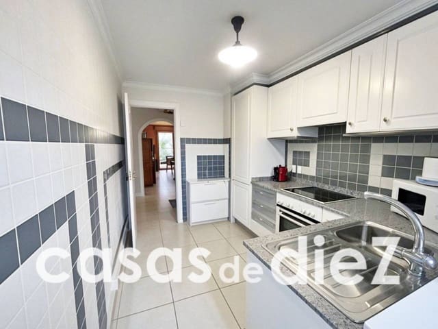 2 makuuhuone Asunto myytävänä paikassa Oliva Nova, Oliva mukana uima-altaan 
autotalli - 280 000 € (Ref: 9689915)