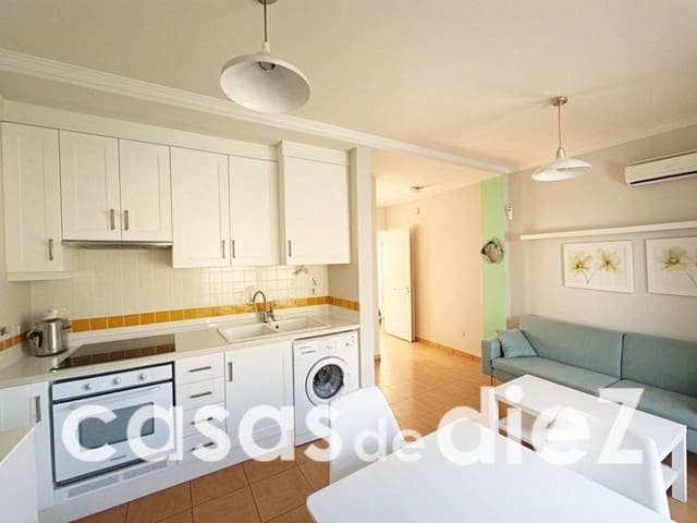 1 quarto Apartamento para venda em Oliva Nova, Oliva com piscina garagem - 180 000 € (Ref: 9689916)