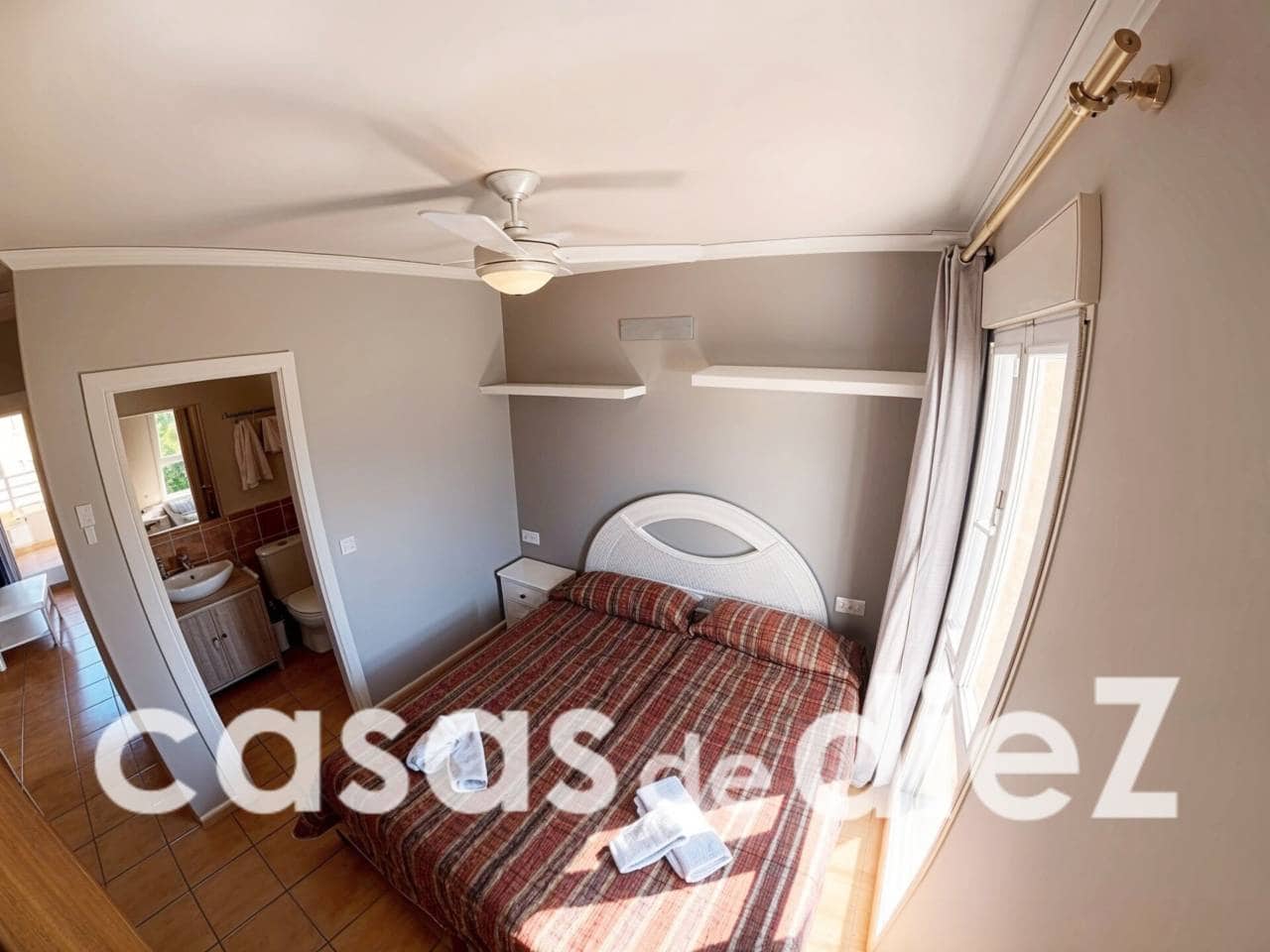 1 quarto Apartamento para venda em Oliva Nova com piscina garagem - 180 000 € (Ref: 9689916)