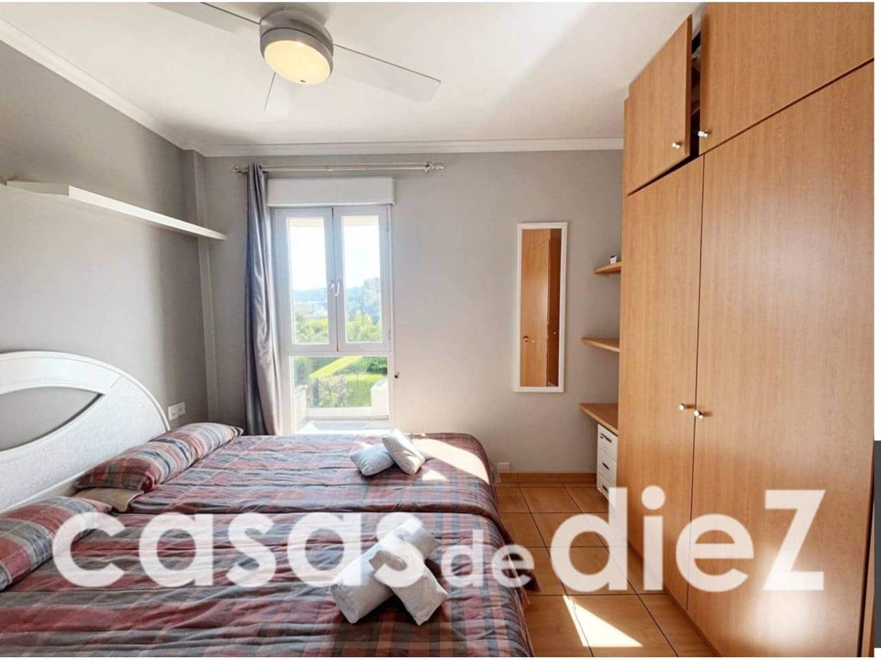 1 quarto Apartamento para venda em Oliva Nova com piscina garagem - 180 000 € (Ref: 9689916)