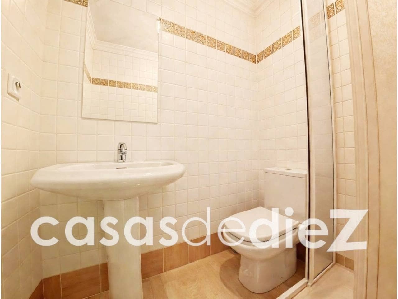 4 camera da letto Casa in vendita in Oliva Nova con piscina garage - 462.000 € (Rif: 9788105)