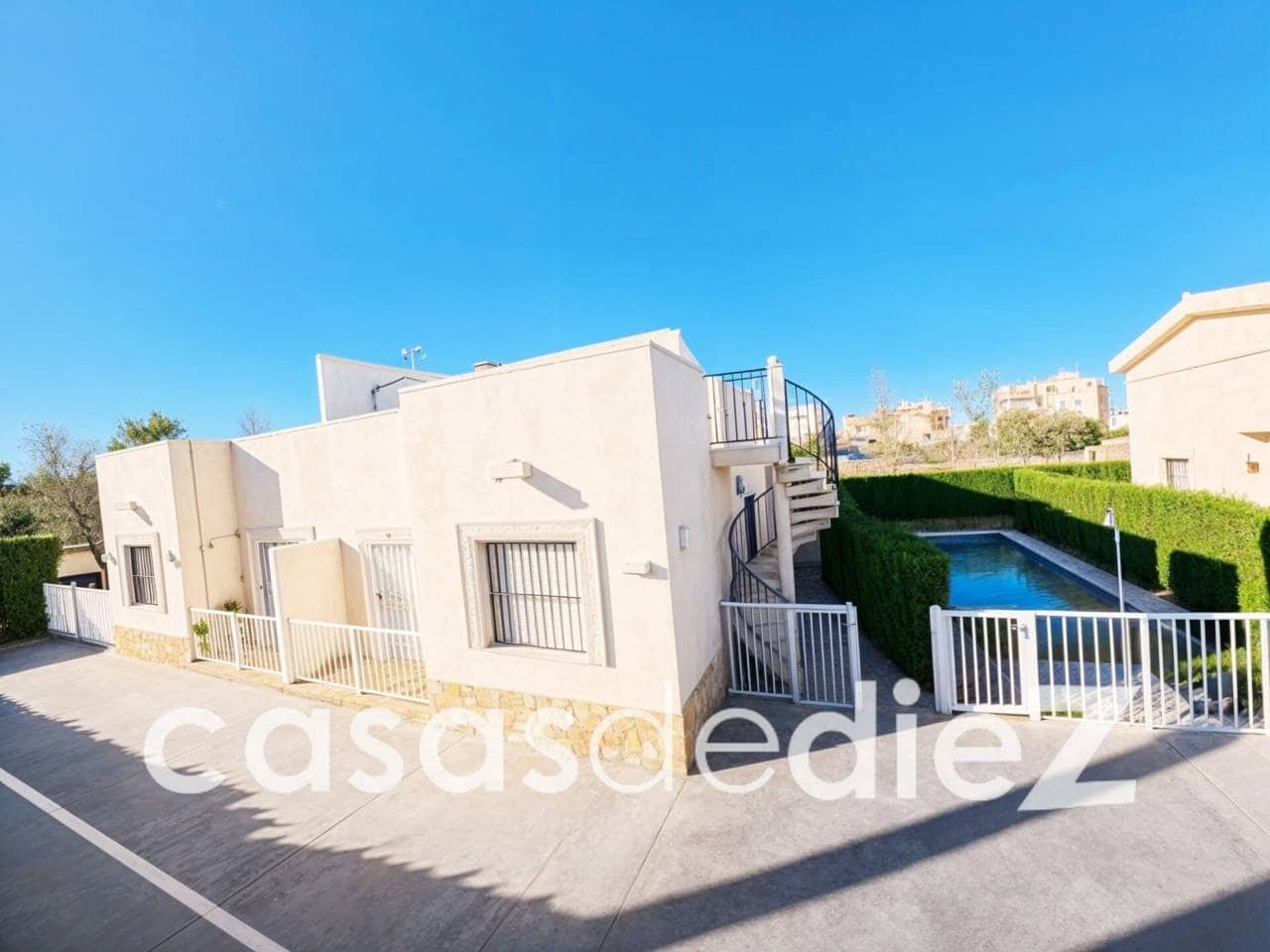 4 camera da letto Casa in vendita in Oliva Nova con piscina garage - 462.000 € (Rif: 9788105)