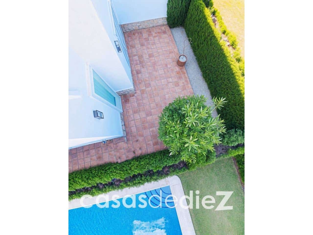 4 camera da letto Casa in vendita in Oliva Nova con piscina garage - 462.000 € (Rif: 9788105)