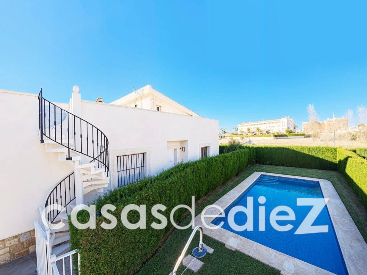 4 camera da letto Casa in vendita in Oliva Nova con piscina garage - 462.000 € (Rif: 9788105)