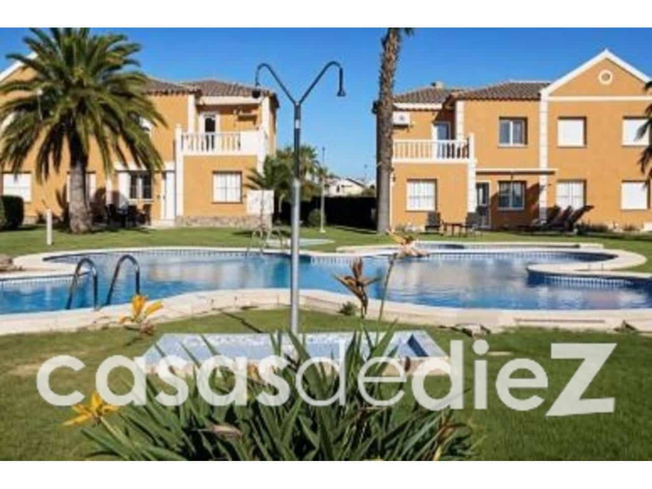 2 Zimmer Haus zu verkaufen in Oliva Nova mit Pool - 249.500 € (Ref: 9790013)