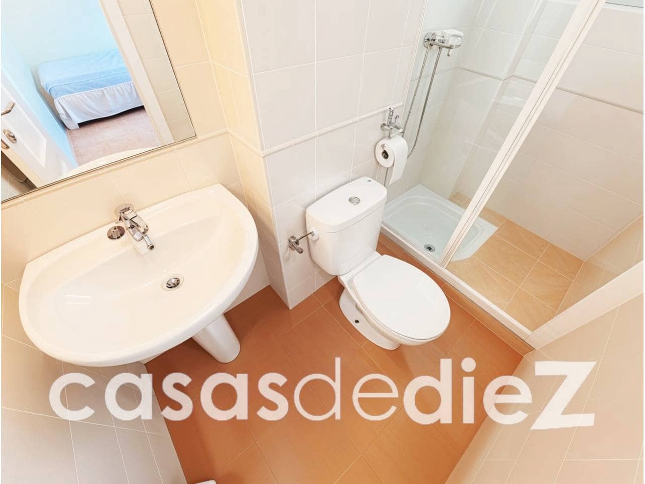 4 sypialnia Dom na sprzedaż w Miasto Walencja z basenem garażem - 315 000 € (Ref: 9793837)