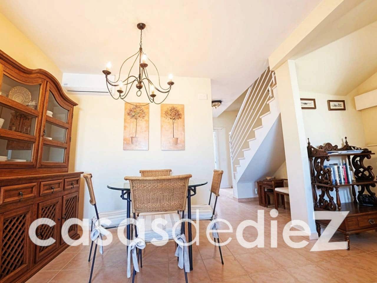 4 sypialnia Dom na sprzedaż w Miasto Walencja z basenem garażem - 315 000 € (Ref: 9793837)