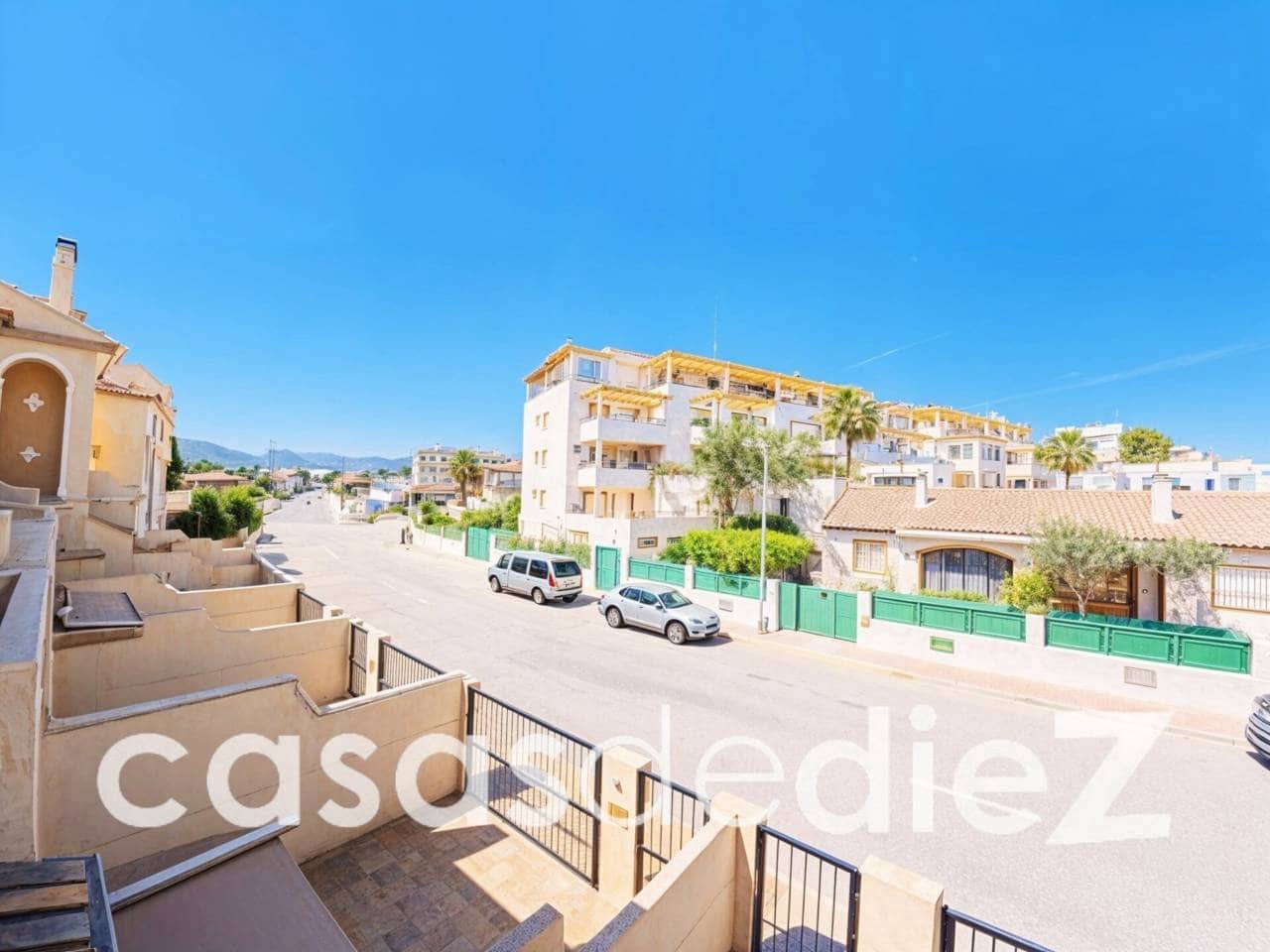 4 sypialnia Dom na sprzedaż w Miasto Walencja z basenem garażem - 315 000 € (Ref: 9793837)