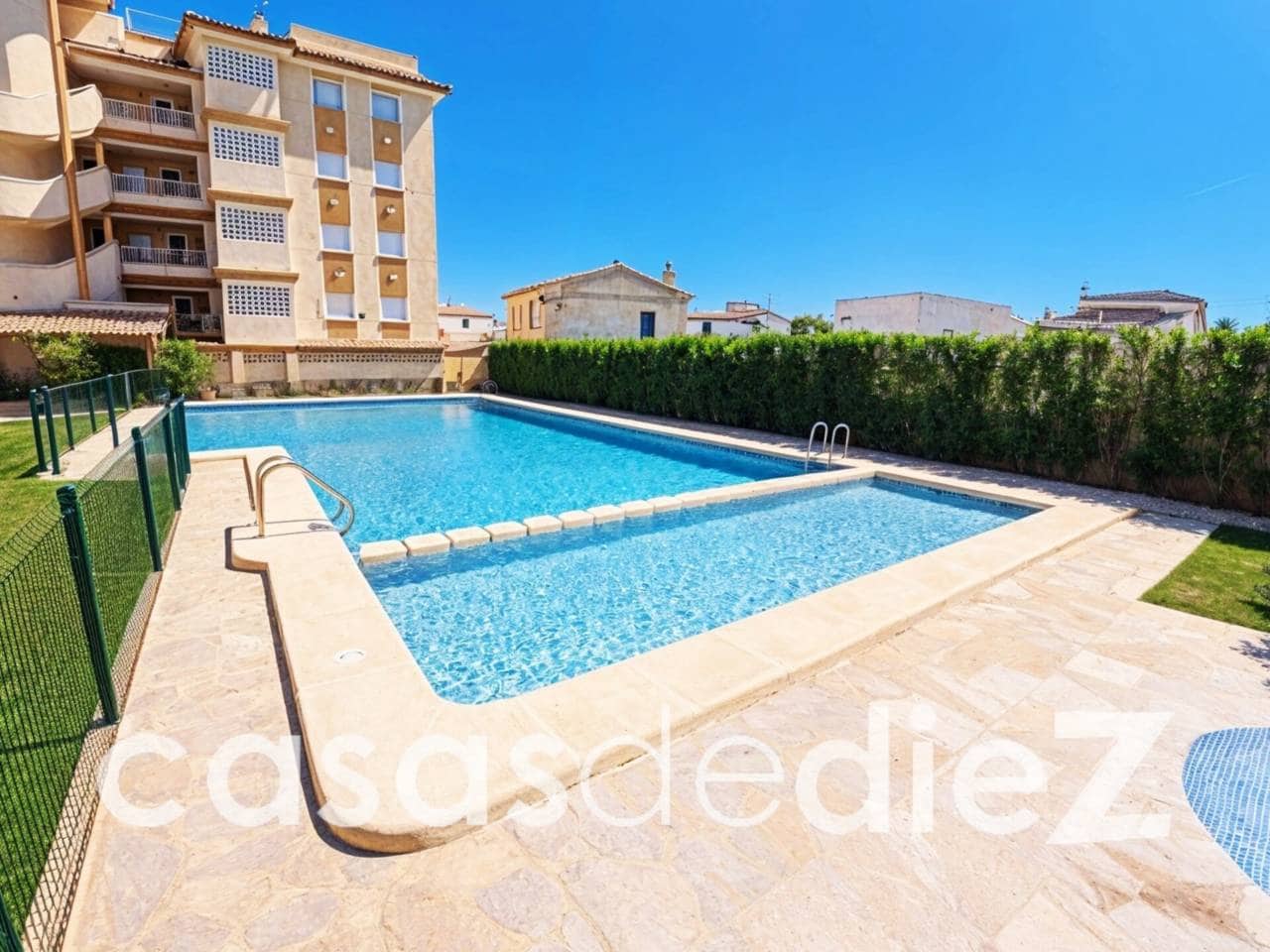 4 sypialnia Dom na sprzedaż w Miasto Walencja z basenem garażem - 315 000 € (Ref: 9793837)