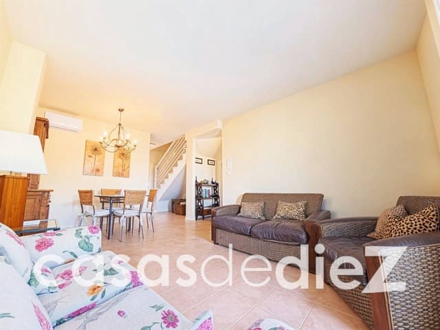 4 sypialnia Dom na sprzedaż w Cami Fondo, Miasto Walencja z basenem garażem - 315 000 € (Ref: 9793837)