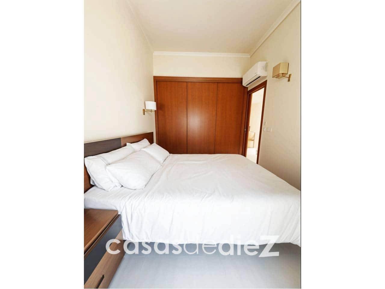 3 bedroom Penthouse for sale in Denia with pool garage - € 685,000 (Ref: 9863894)