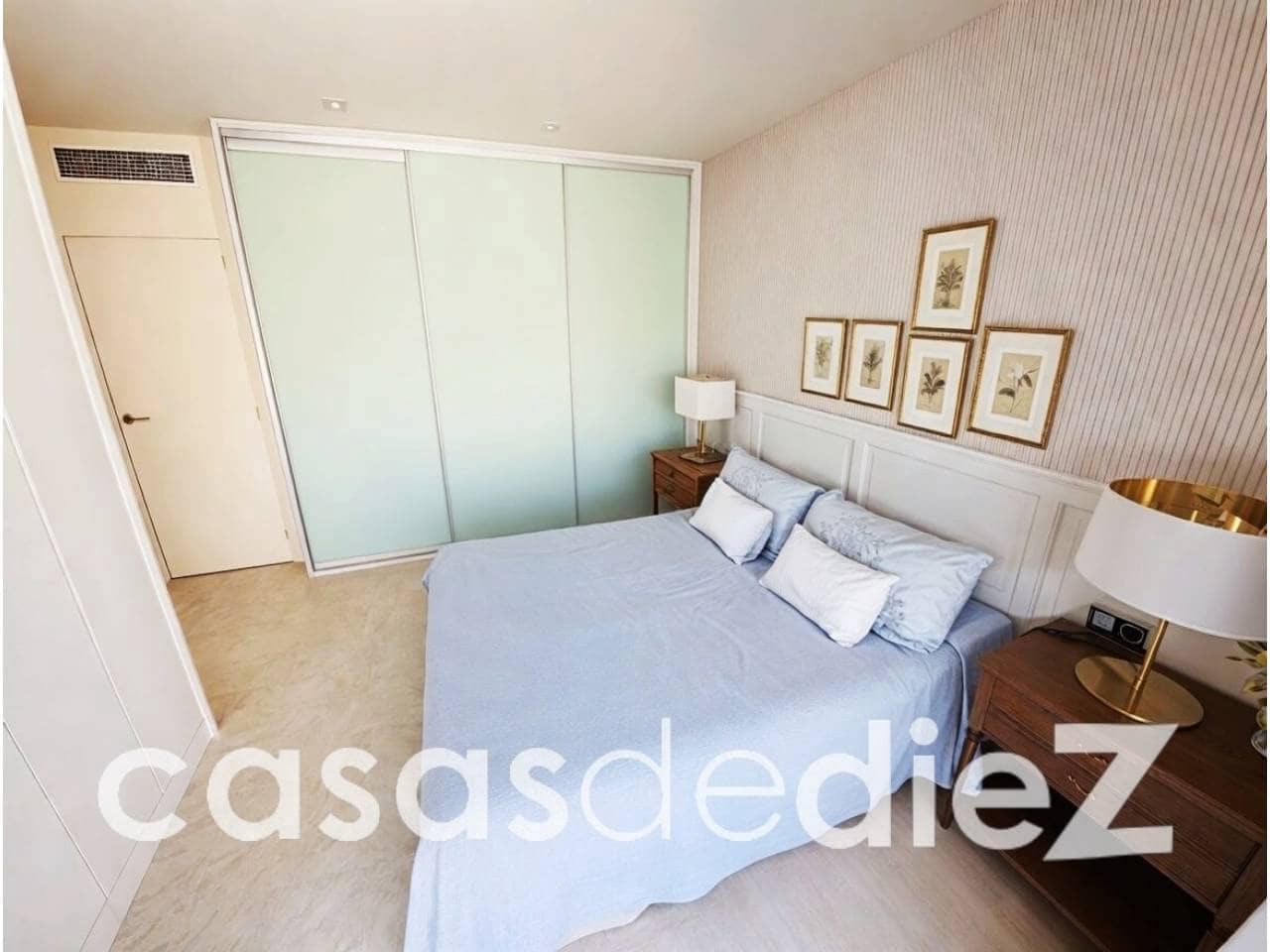 Casa de 3 habitaciones en Oliva en venta con garaje - 455.000 € (Ref: 9891527)