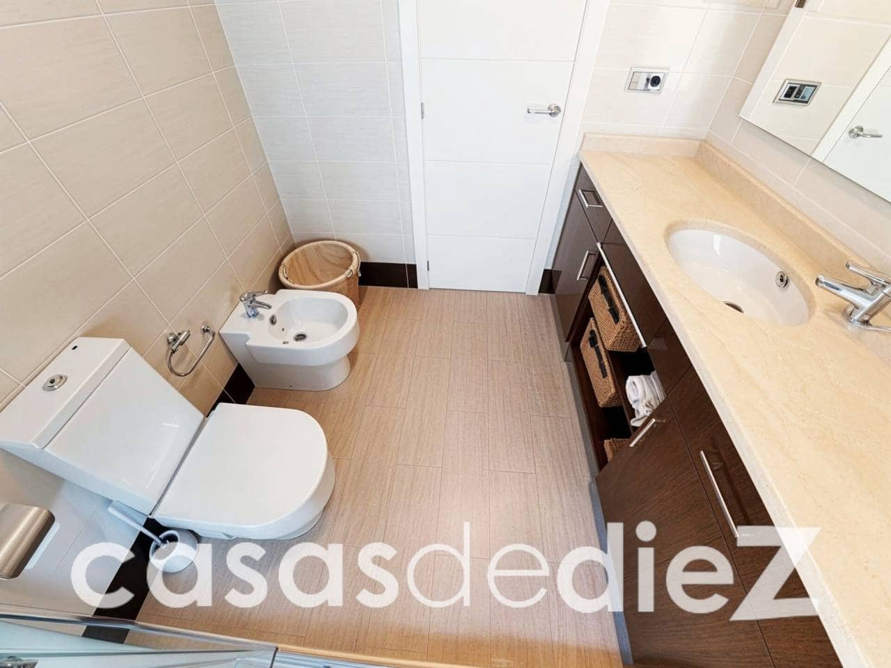 Casa de 3 habitaciones en Oliva en venta con garaje - 455.000 € (Ref: 9891527)