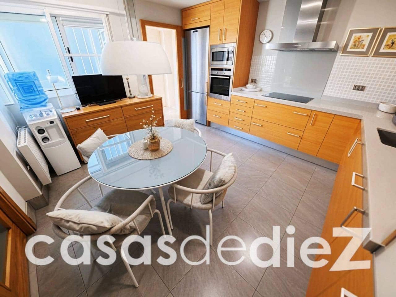 Casa de 3 habitaciones en Oliva en venta con garaje - 455.000 € (Ref: 9891527)
