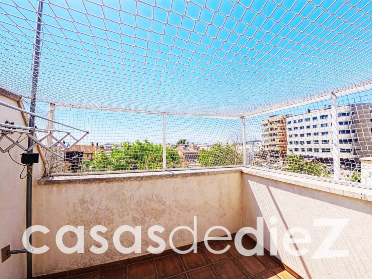 Casa de 3 habitaciones en Oliva en venta con garaje - 455.000 € (Ref: 9891527)