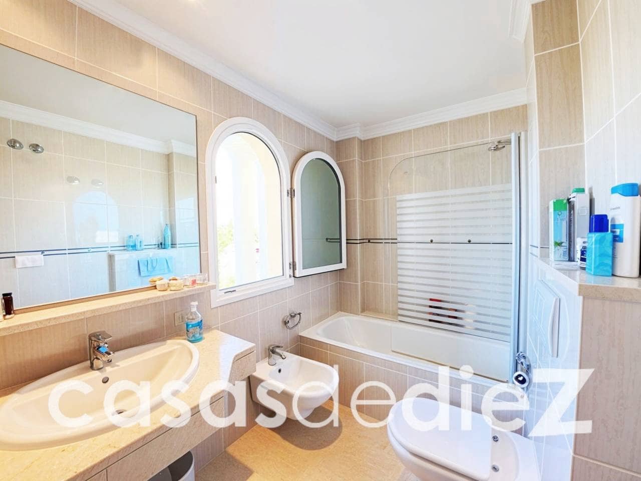 2 sovrum Lägenhet till salu i Oliva Nova med pool garage - 271 000 € (Ref: 9915122)