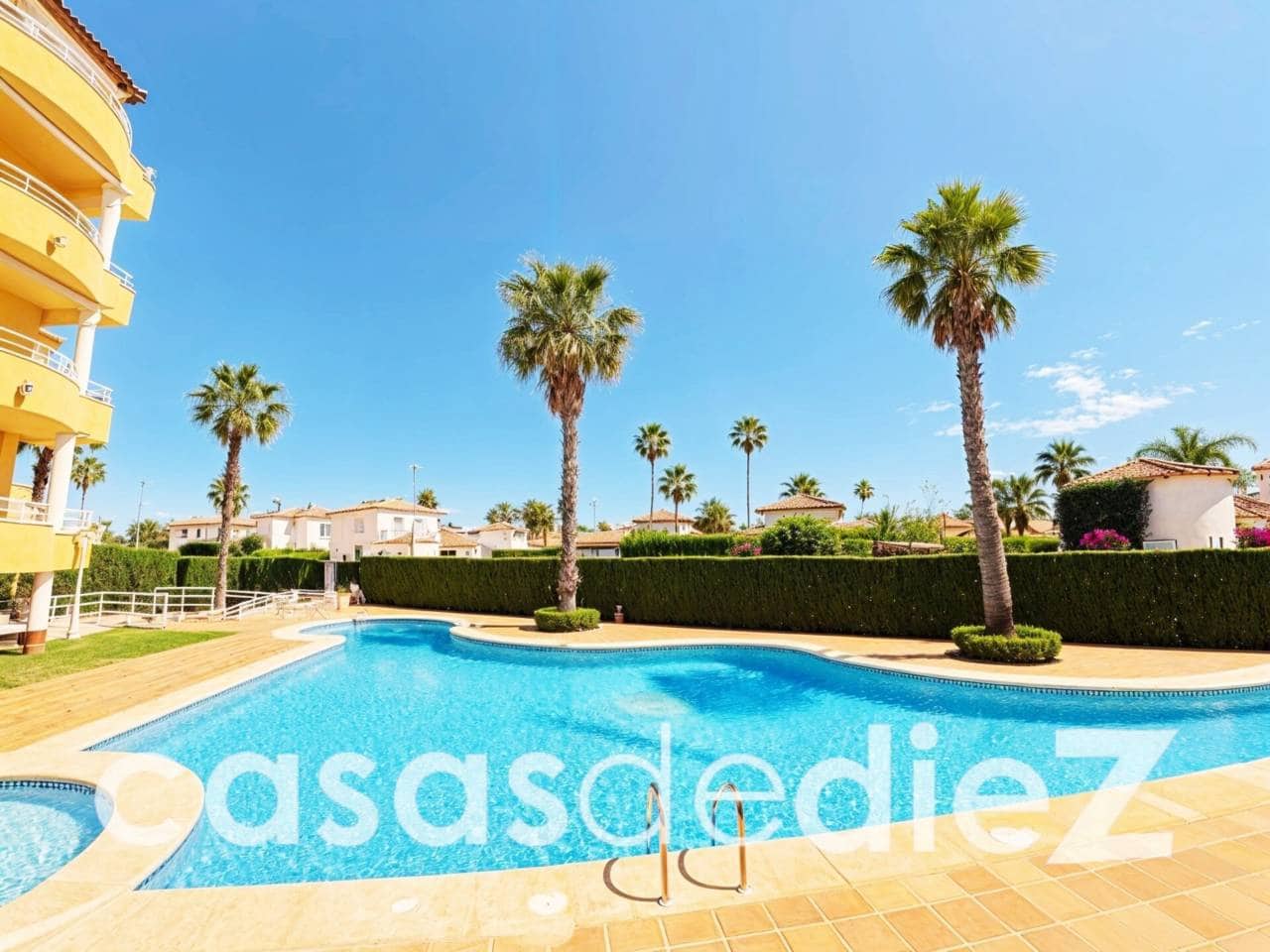 2 sovrum Lägenhet till salu i Oliva Nova med pool garage - 271 000 € (Ref: 9915122)