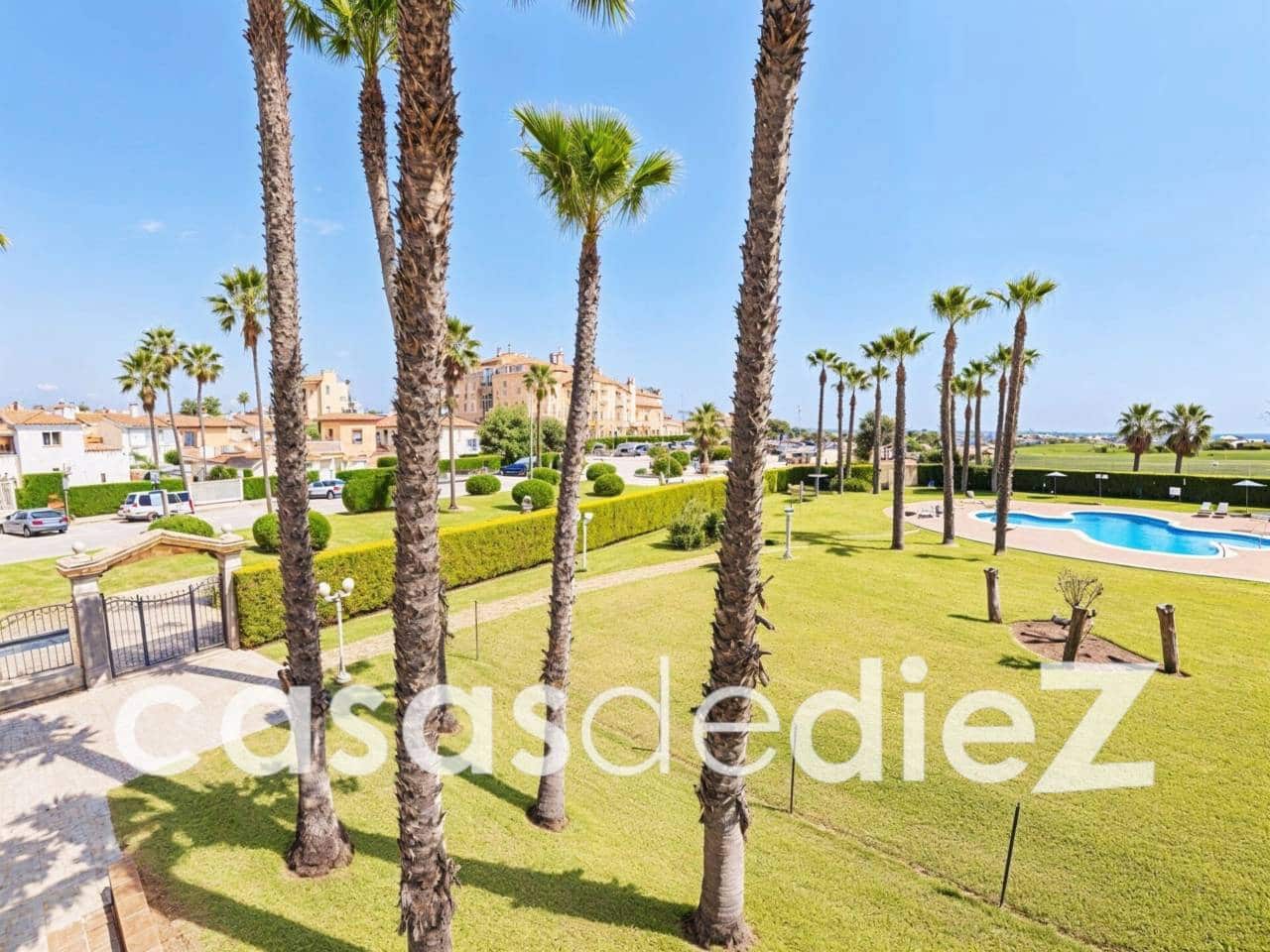 2 bedroom Flat for sale in Oliva Nova with pool garage - € 554,000 (Ref: 9930012)
