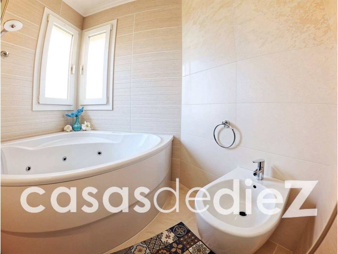 2 bedroom Flat for sale in Oliva Nova with pool garage - € 554,000 (Ref: 9930012)
