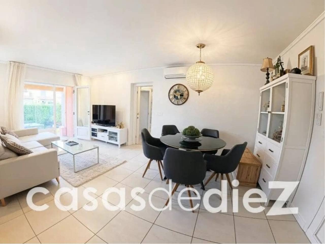 3 sypialnia Mieszkanie na sprzedaż w Oliva Nova z basenem garażem - 420 000 € (Ref: 9955644)