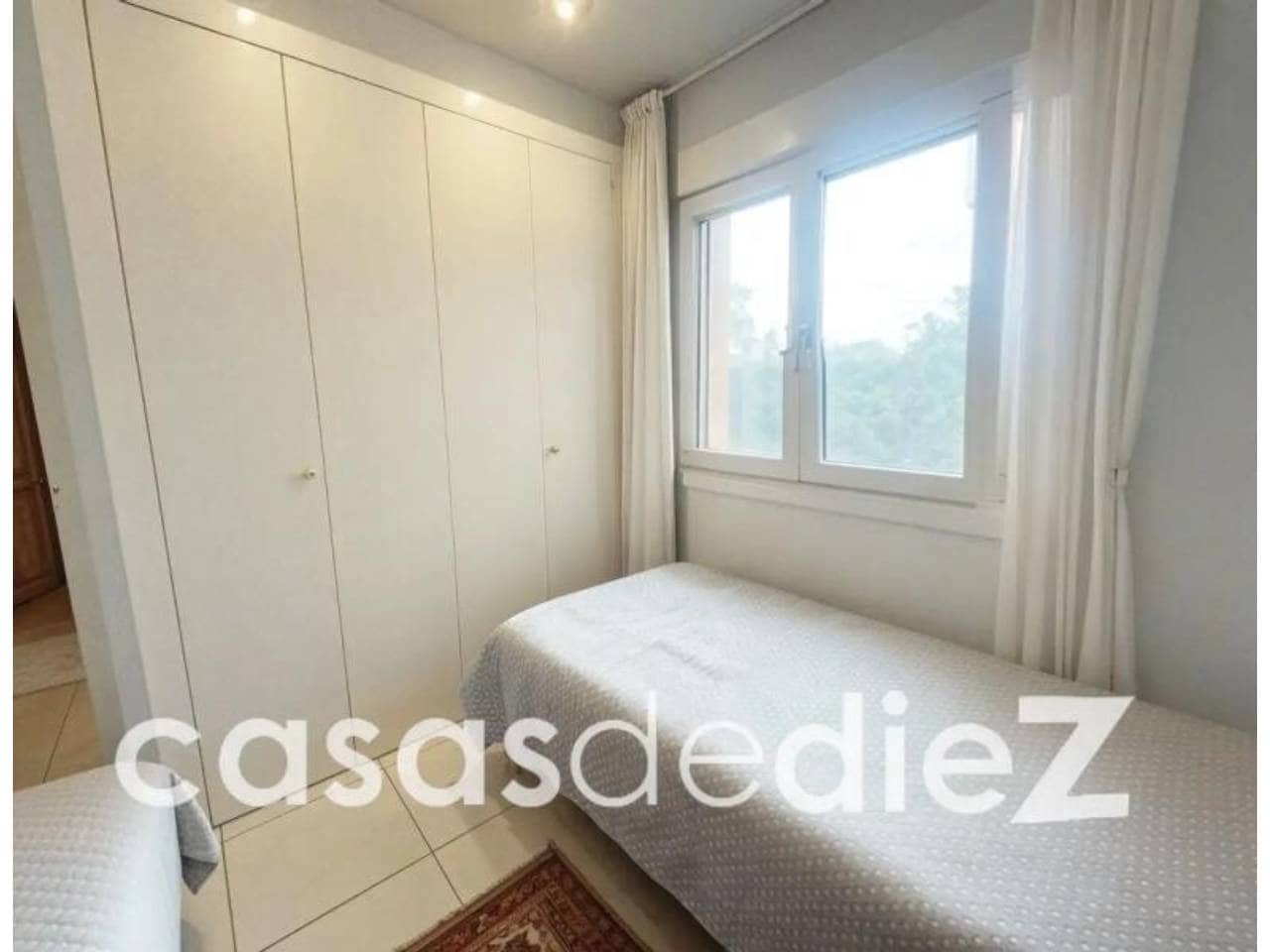 3 sypialnia Mieszkanie na sprzedaż w Oliva Nova z basenem garażem - 420 000 € (Ref: 9955644)