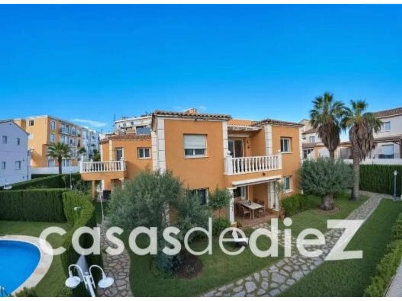 3 sypialnia Mieszkanie na sprzedaż w Oliva Nova z basenem garażem - 420 000 € (Ref: 9955644)