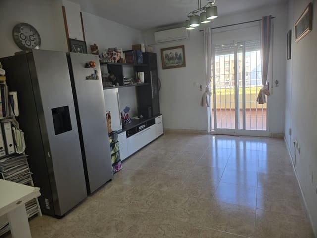 2 slaapkamer Penthouse te koop in Torrevieja - € 126.900 (Ref: 9285666)