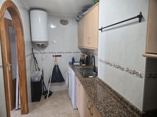 2 slaapkamer Penthouse te koop in Torrevieja - € 126.900 (Ref: 9285666)