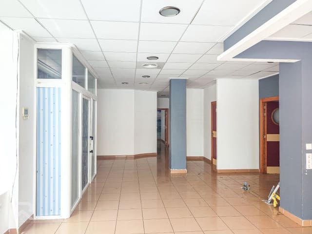 3 soverom Bedrift til salgs i Gandia med garasje - € 199 000 (Ref: 10025391)