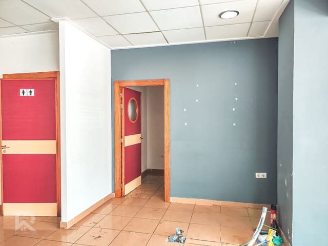 3 soverom Bedrift til salgs i Gandia med garasje - € 199 000 (Ref: 10025391)