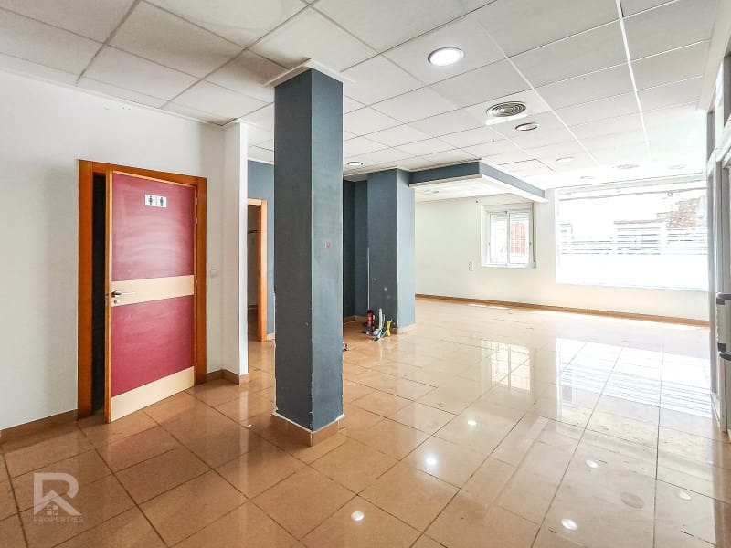 Negocio de 3 habitaciones en Gandia en venta con garaje - 199.000 € (Ref: 10025391)