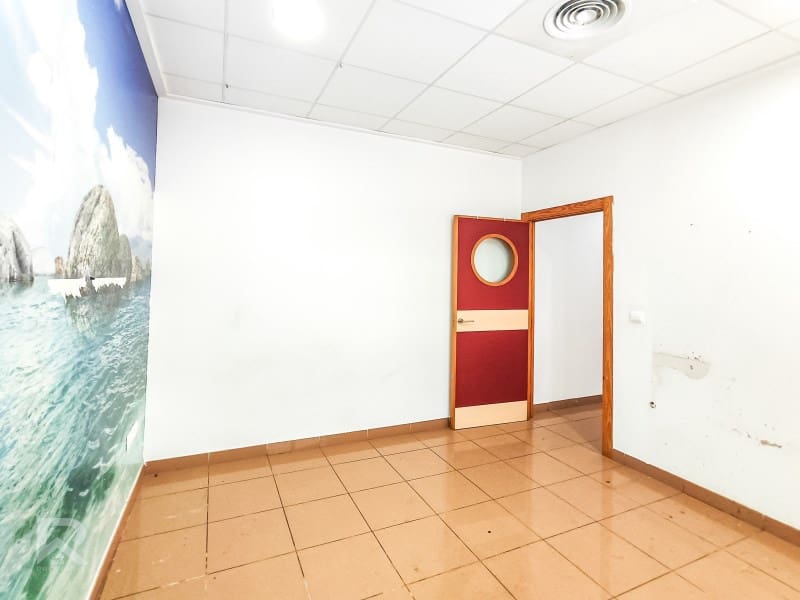 Negocio de 3 habitaciones en Gandia en venta con garaje - 199.000 € (Ref: 10025391)
