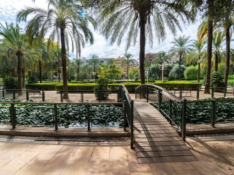 Negocio de 3 habitaciones en Gandia en venta con garaje - 199.000 € (Ref: 10025391)
