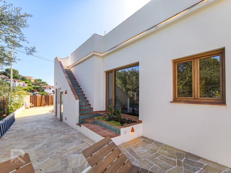 4 bedroom Villa for sale in Gandia with pool garage - € 440,000 (Ref: 10061712)